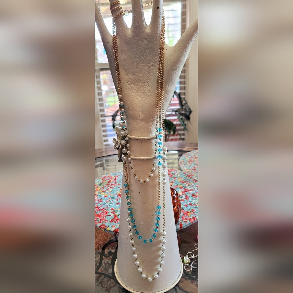 Very pretty necklace